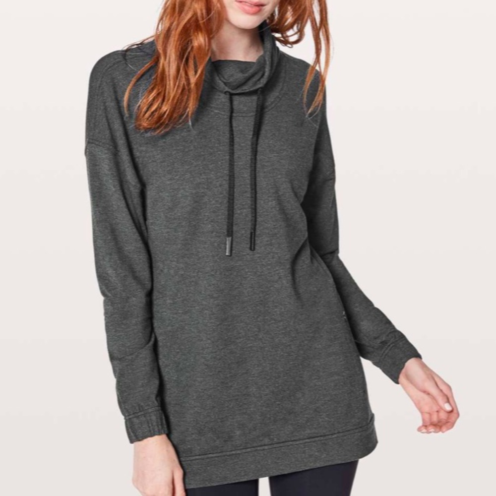 Lululemon Twisted & Tucked Long Sleeve Size 4 EUC $98